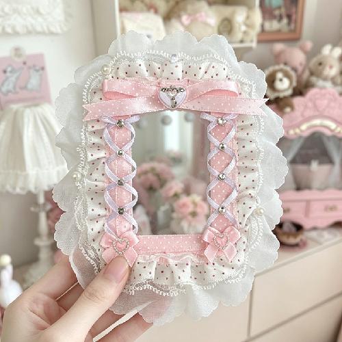 5.8cm Creative Design Kawaii Badge Pin Displaying Holder Sweet Lace Star Protector with Lanyard Fashoin Badge Clip Cover Case