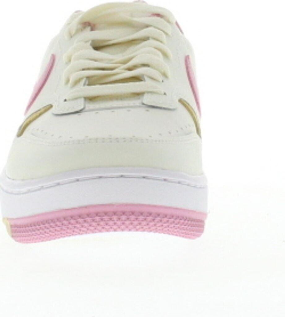 Женские кроссовки Nike Gamma Force Soft Pearl/Elemental Pink/Sesa