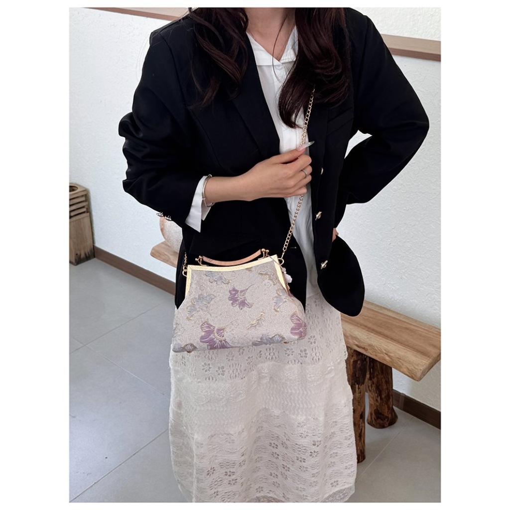 Shoulder Bag Women Cloth Embroidery Floral Chain Strap Daily Commute