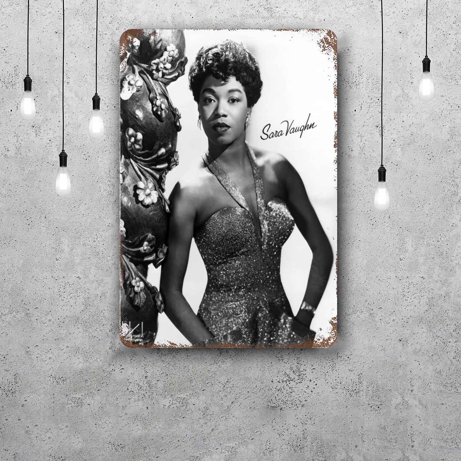 

Sarah Vaughan Retro Vintage Tin Sign Poster Decorative Plaque Metal Plate Wall Decor 20x30cm（7.8x11.8inch）