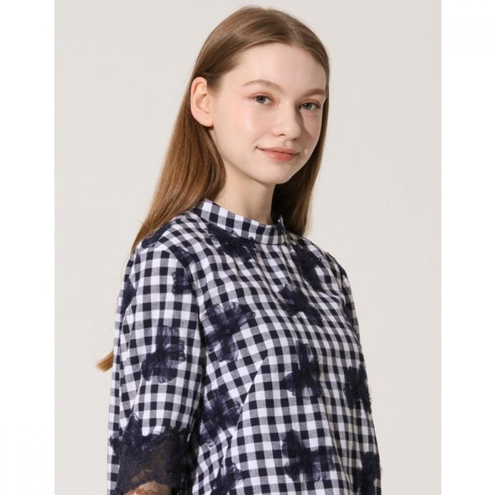 Son Jung Wan Women Check Flower Lace Blouse Zbl6262170