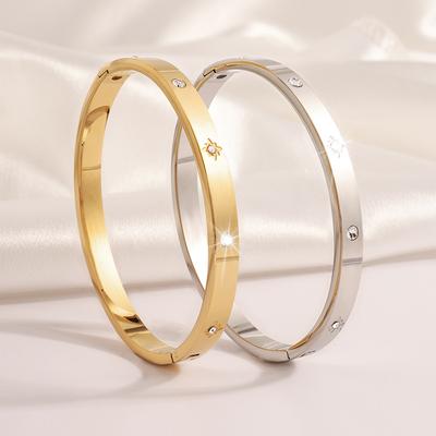 Titanium Steel Bracelet - Elegant Gold and Silver Jewelry - Stainless Steel with Diamonds - Clasp for The Bracelet