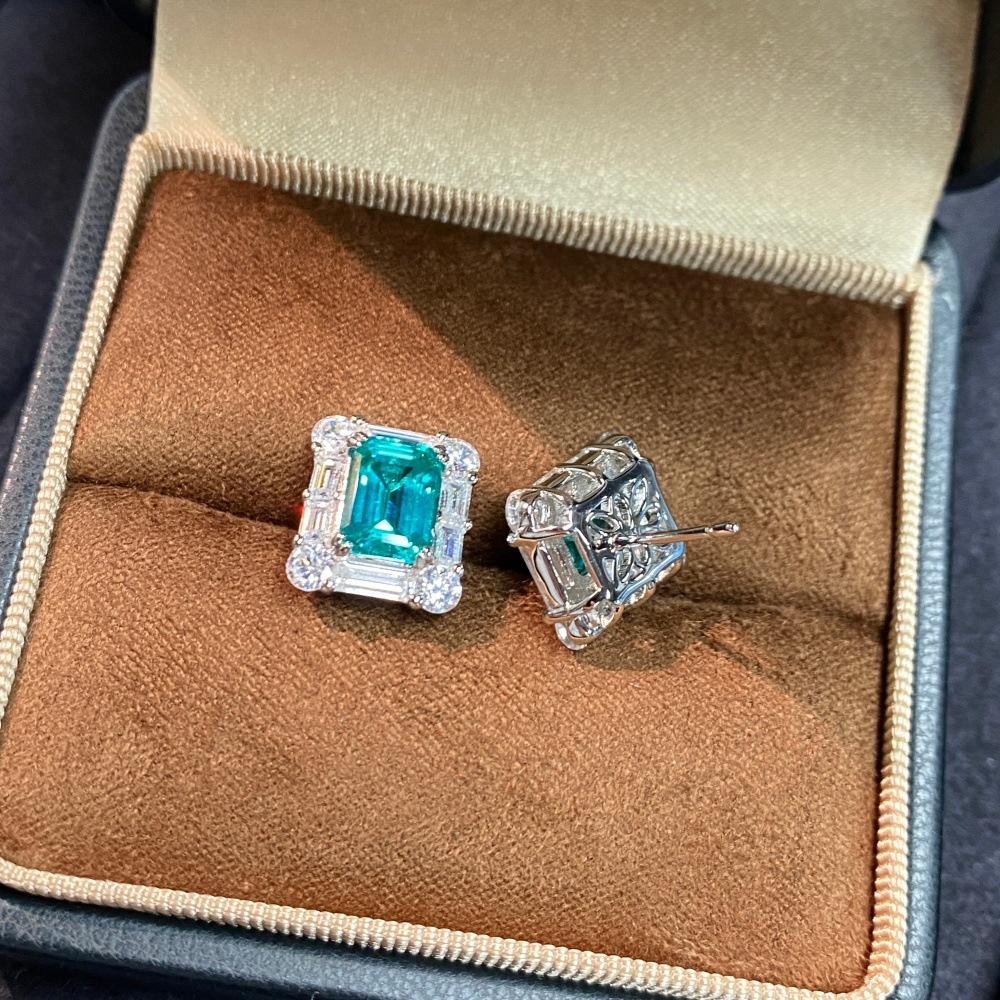 Labor Zuchtdiamant Paraiba Ohrringe 925er Reinsilber Ohrringe quadratisch Tasche Einfach Vier-Krappen Klassische Ohrringe Schmuck