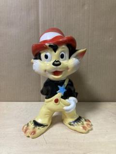 [USED] Anime Character Figure Red Hat