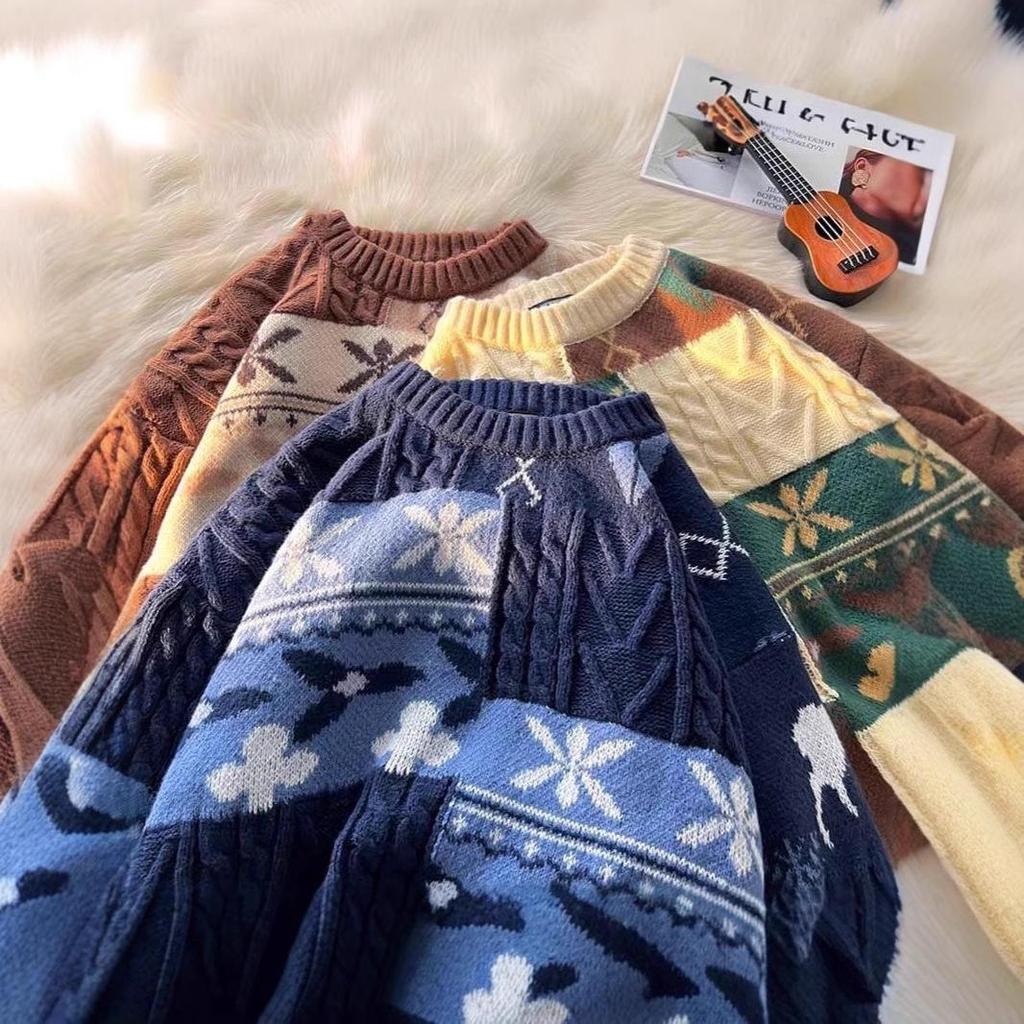 Men's Winter Guochao Jacquard Sweater – Thick, Trendy, Retro, Warm, Loose-Fit Christmas Outerwear.