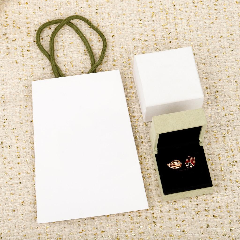 Ladybug Ring Flower Is Made of Rose Gold Carnelian and Onyx Women Jewelry New Daily Outfit The Theme of The Revival of All Things