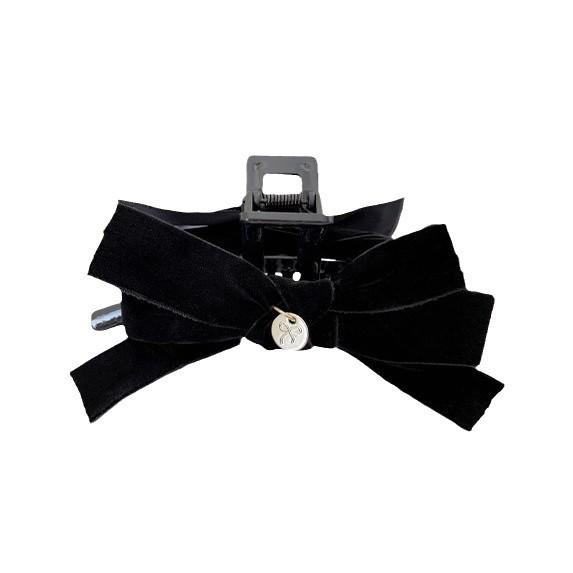 Elegant Black Velvet Claw Clip - High-End Retro Hair Accessory for Women, 2024 Autumn/Winter Style