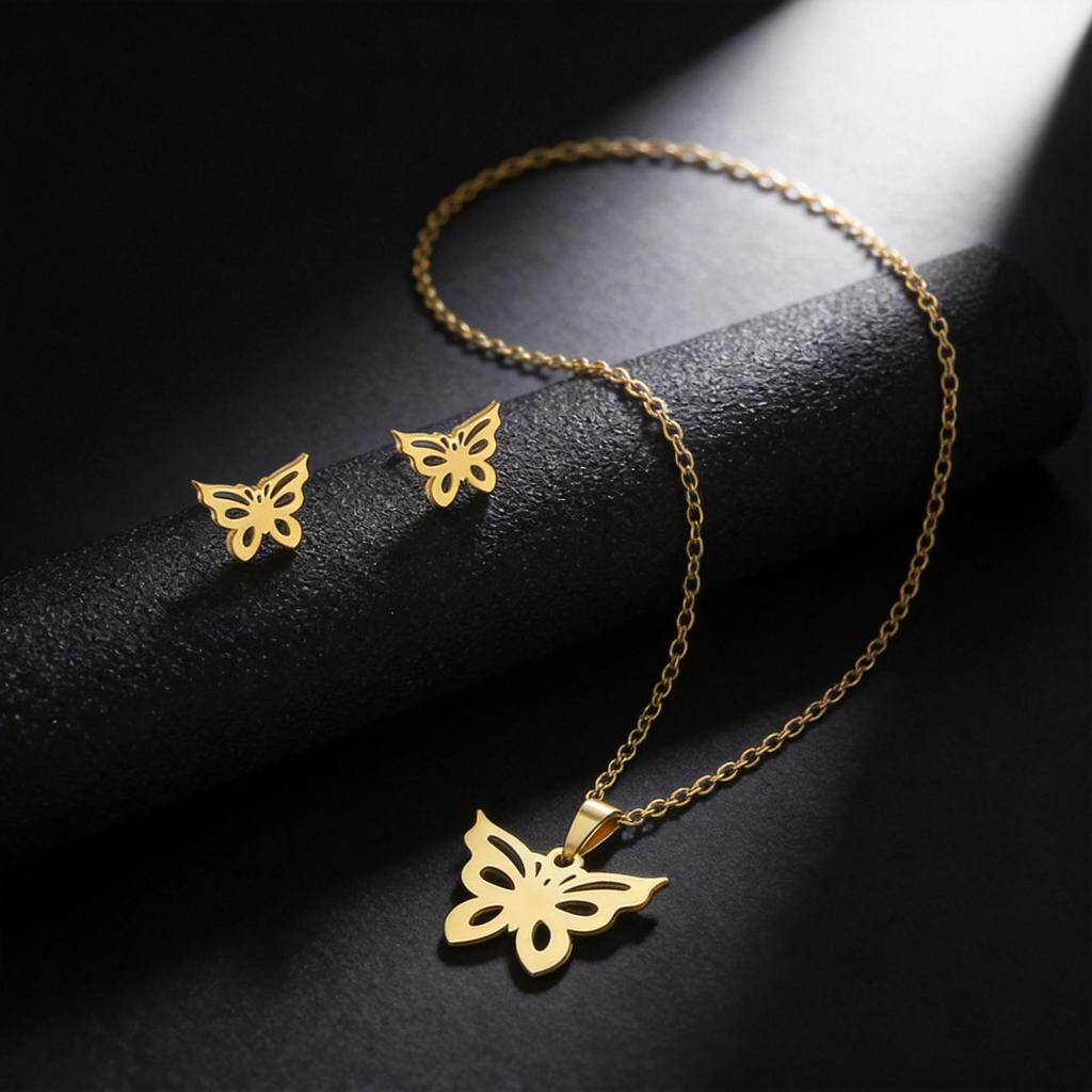 European Fashion Star & Moon Clavicle Necklace and Earring Set