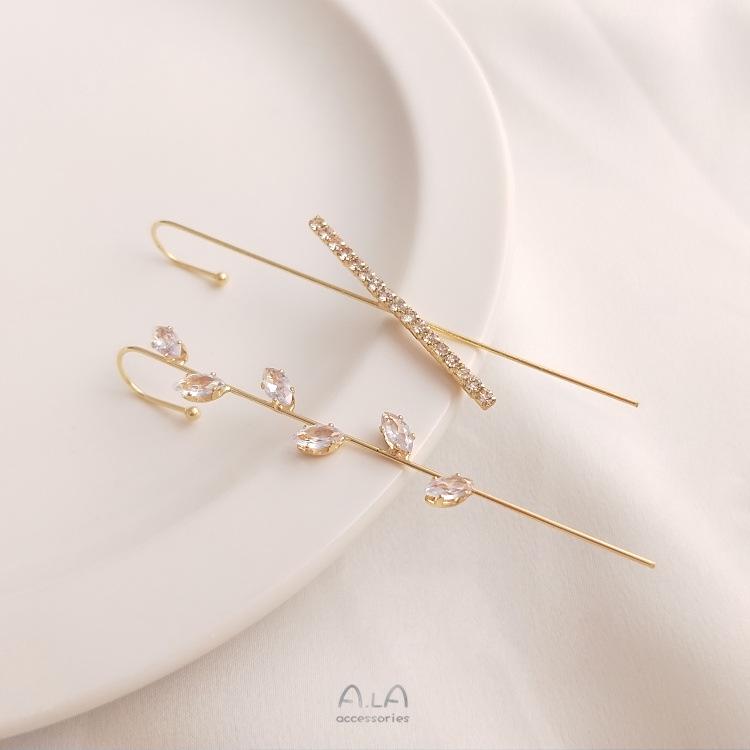 

14K Gold-Filled Cubic Zirconia Stud Earrings with Conch-Style Ear Cuff