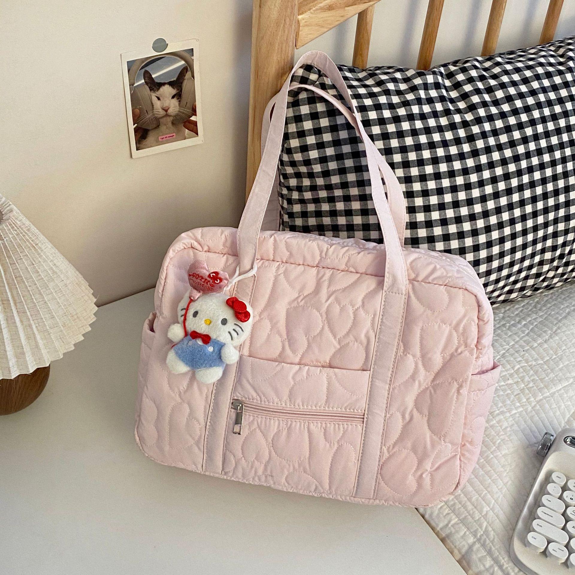 Легкая сумка для путешествий мамы в форме сердца, вместительная сумка через плечо с прорезью для ручки чемодана.