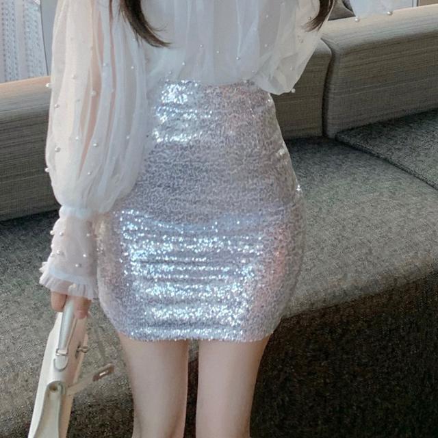 

2025 Autumn Mesh See-Through Lantern Sleeve Lace Top & Sequin Skirt Set S