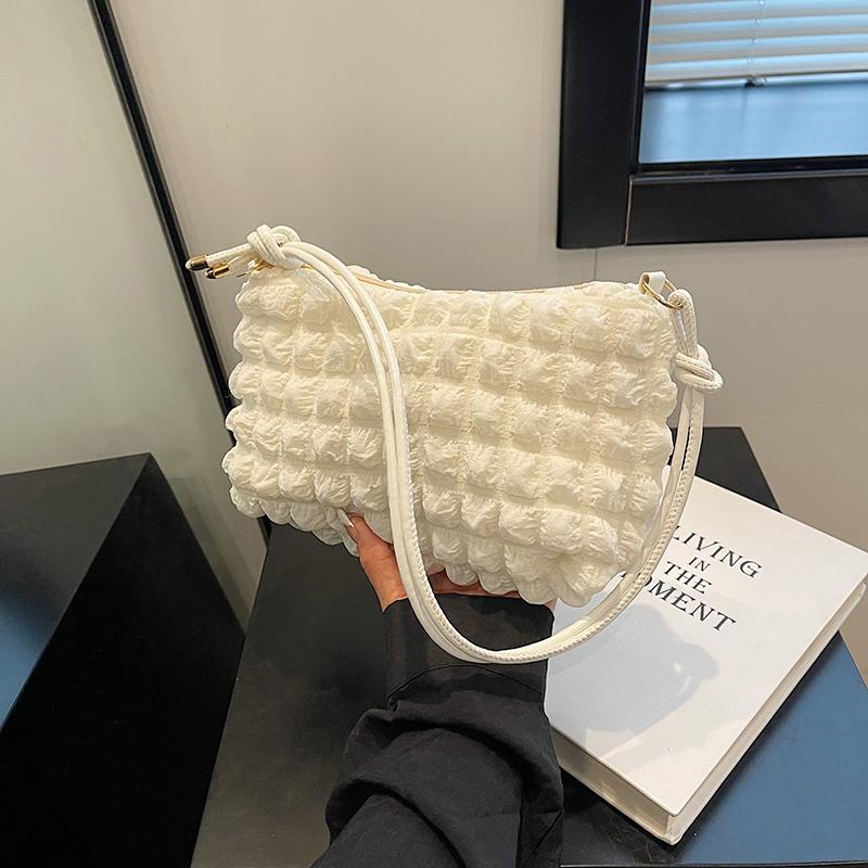 Padded Crossbody Bag for Women Quilted Cloud Shoulder Bag Ruched Handbags Female Tote Bag Pleated Bubbles Bucket Messenger Bag