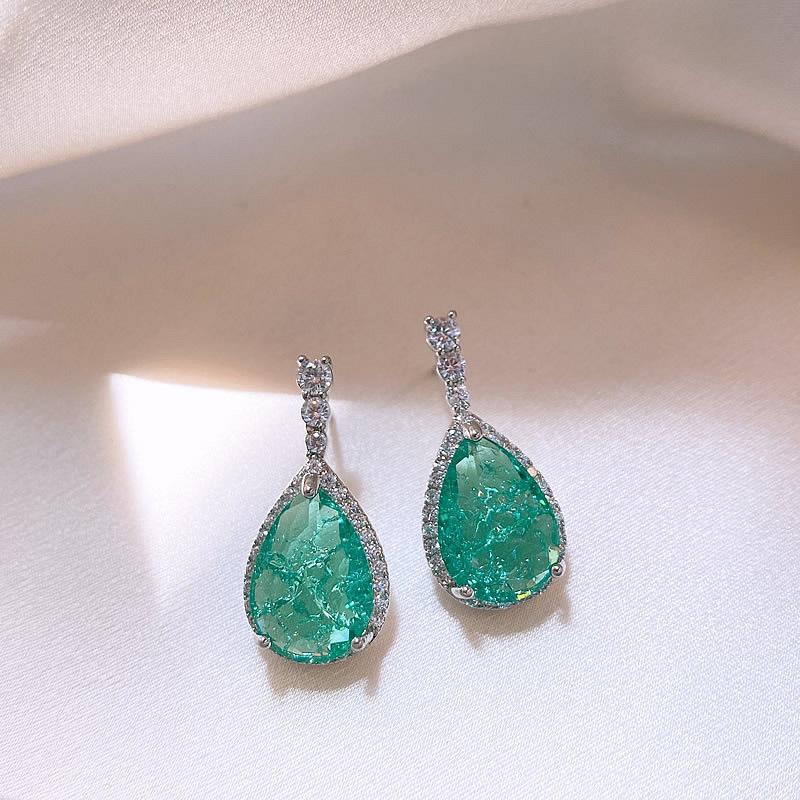 French Light Luxury, Niche Elegance, High-end Sense, Diamond-encrusted Water Drop Pendant, Earrings, Versatile, Simple Temperament, Fashionable