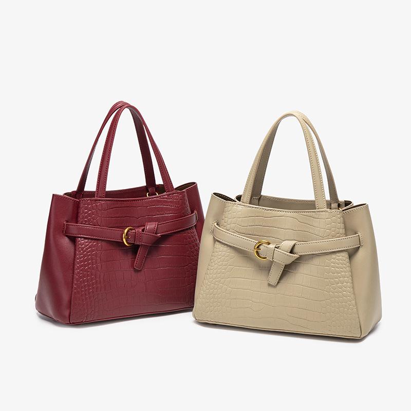 Red Bag Light Luxury Versatile Mother Wedding Bag Practical Messenger Handbag Mother-In-Law Wedding Bag
