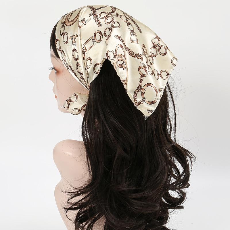 Foulard da Donna, Stile Coreano Primavera e Autunno, Versatile alla Moda, Piccolo Foulard Quadrato con Collo Decorativo
