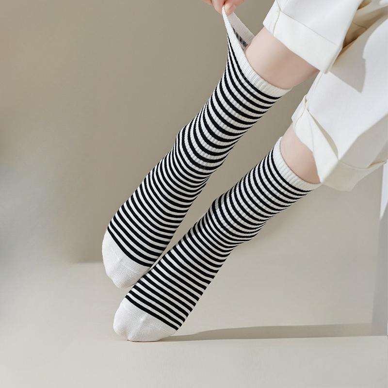 Spring and Autumn Cotton High-top Socks, Trendy and Versatile Mid-top Socks, Women's Striped Pile Socks