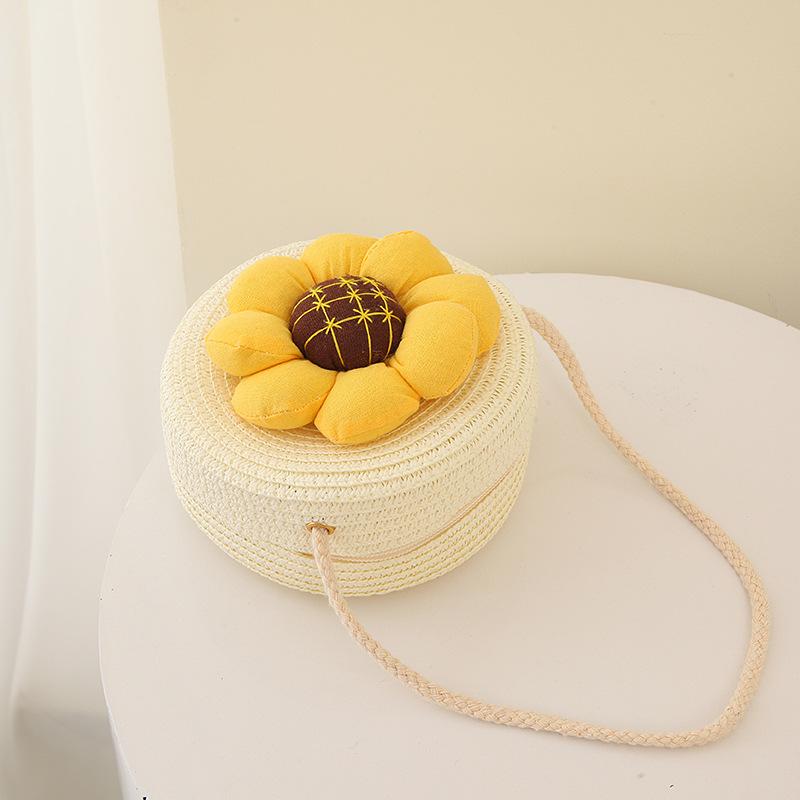 Round Straw Bag Women Woven Crossbody Beach Bag for Ladies Cute Rattan Handmade Knitted Shoulder Bag