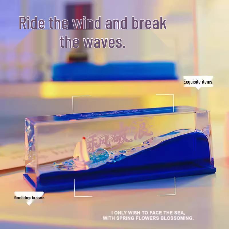 Newcomer Offer: Titanic Fluid Drift Bottle Desk Ornament - Premium Accessory