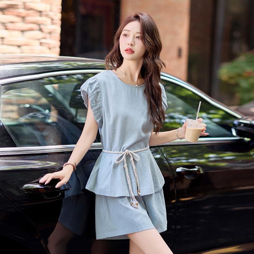 Fashion shorts set women's summer new flying sleeves thin top casual small two-piece set