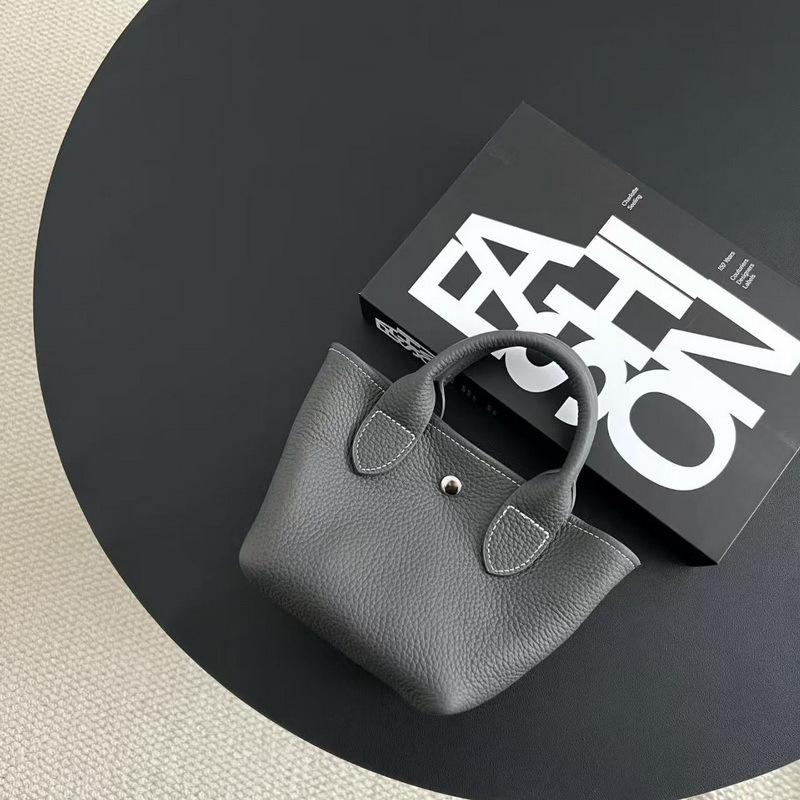 

2026 New Genuine Leather Women s Bag Top Layer Cowhide Togo Simple Mini Vegetable Basket Water Bucket Single Shoulder Diagonal Cross 21cm