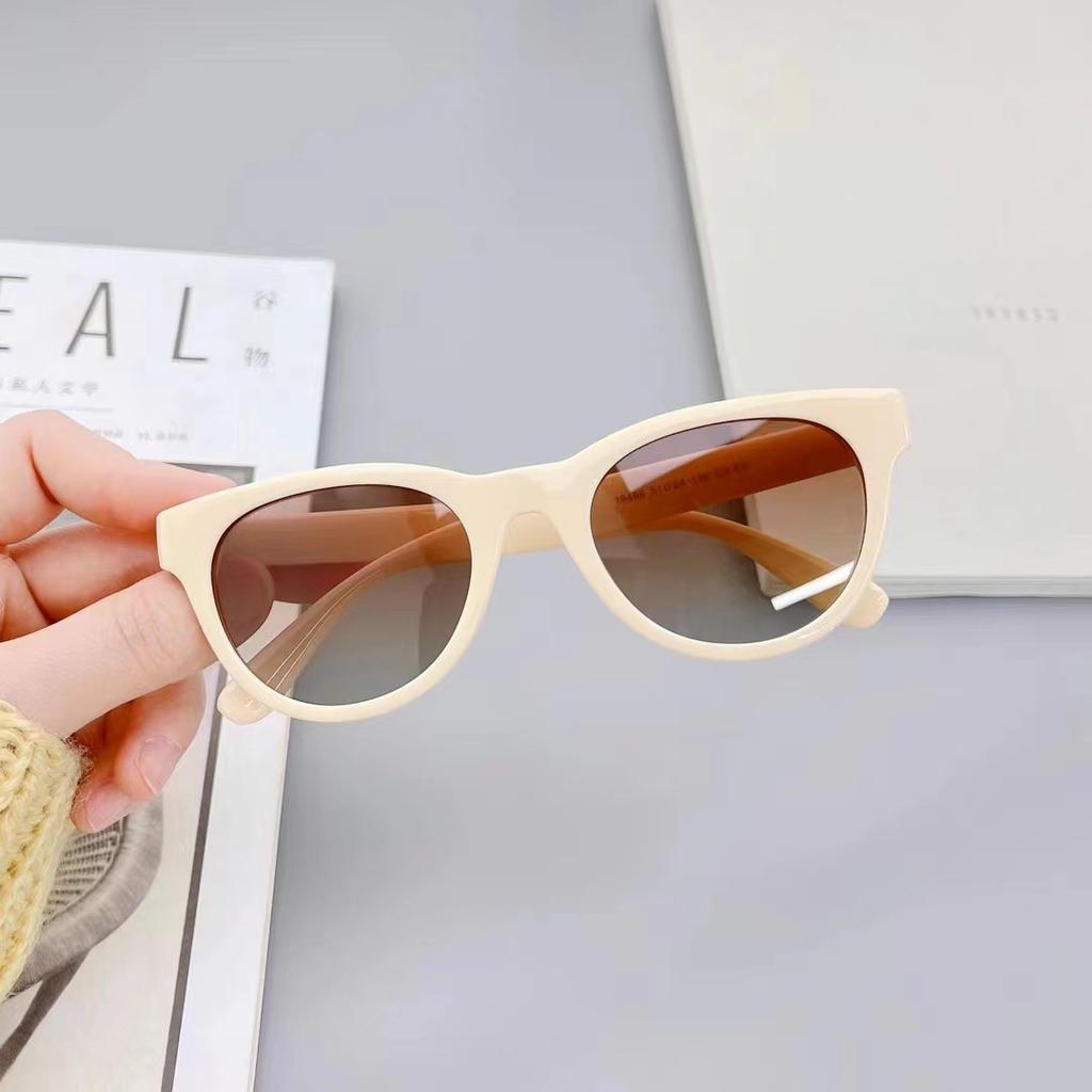 TR90 Sunglasses for Women Cat Eye Shape UV400 Protection Lightweight Durable Outdoor Travel Fashion Sun Glasses