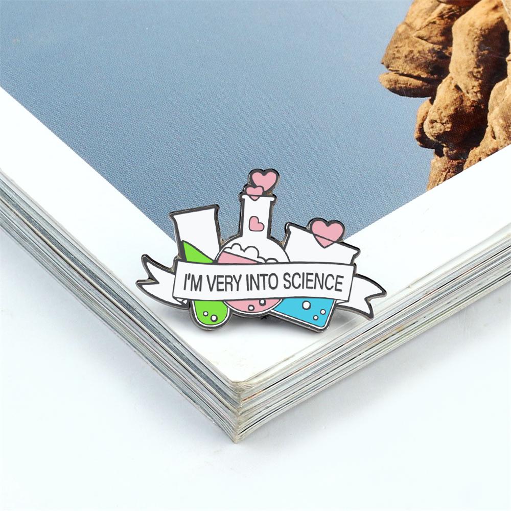 Cartoon Science Brooch Cute Funny Chemical Scientific Experiment Test Tube Beaker Enamel Pin for Student Bag Lapel Badge Jewelry