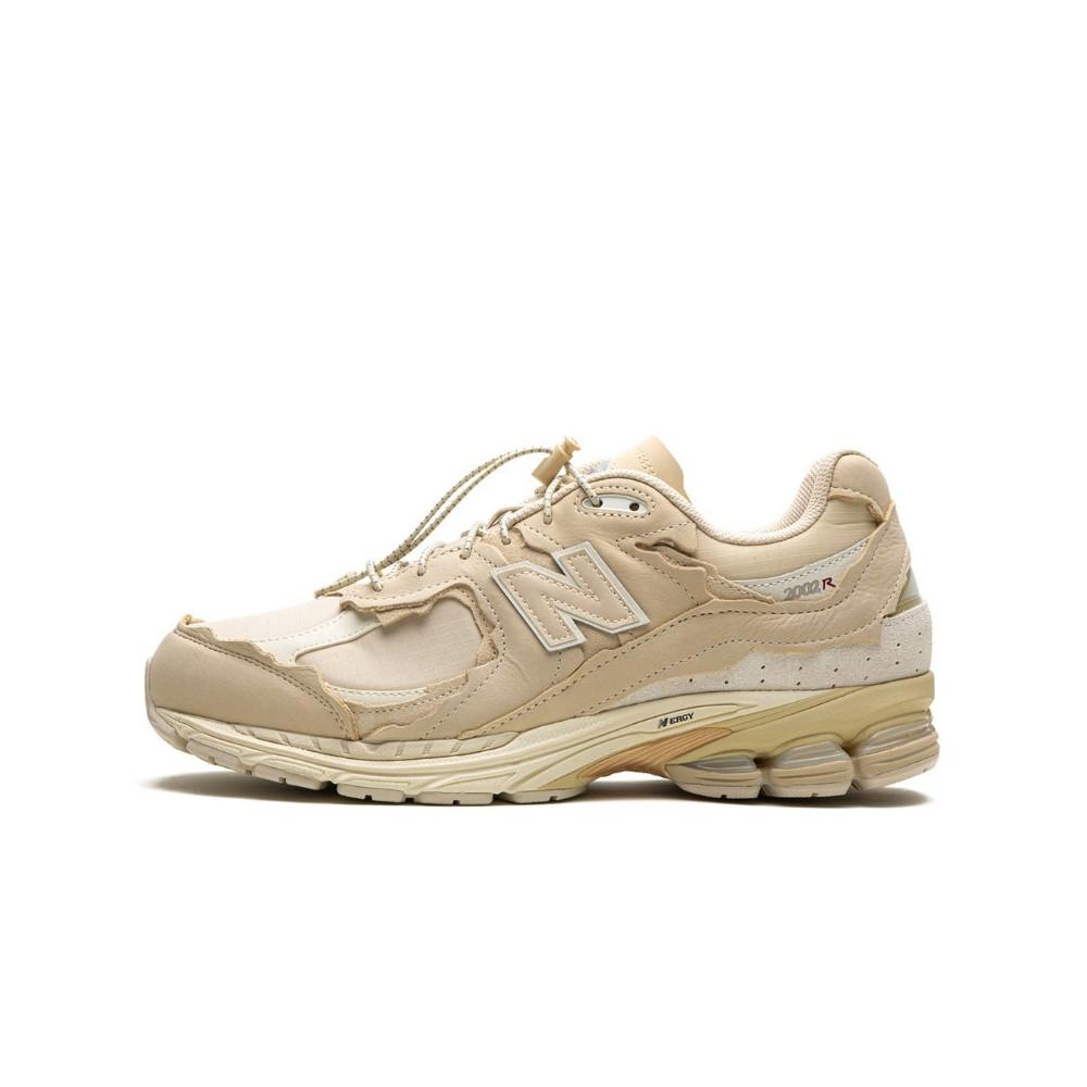 New Balance 2002R Protection Pack Sandstone