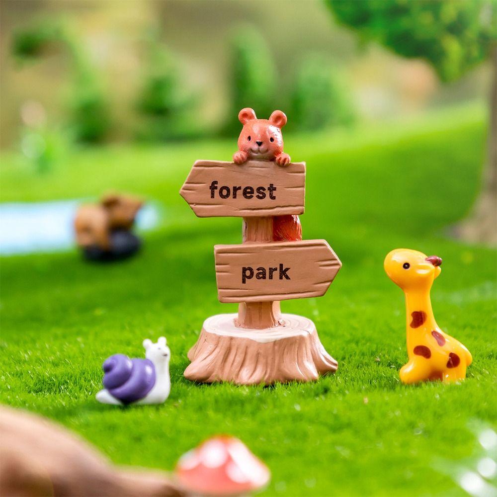 Multicolor Micro Road Signs Resin Mini Signpost Figurine Craft Miniature Road Board