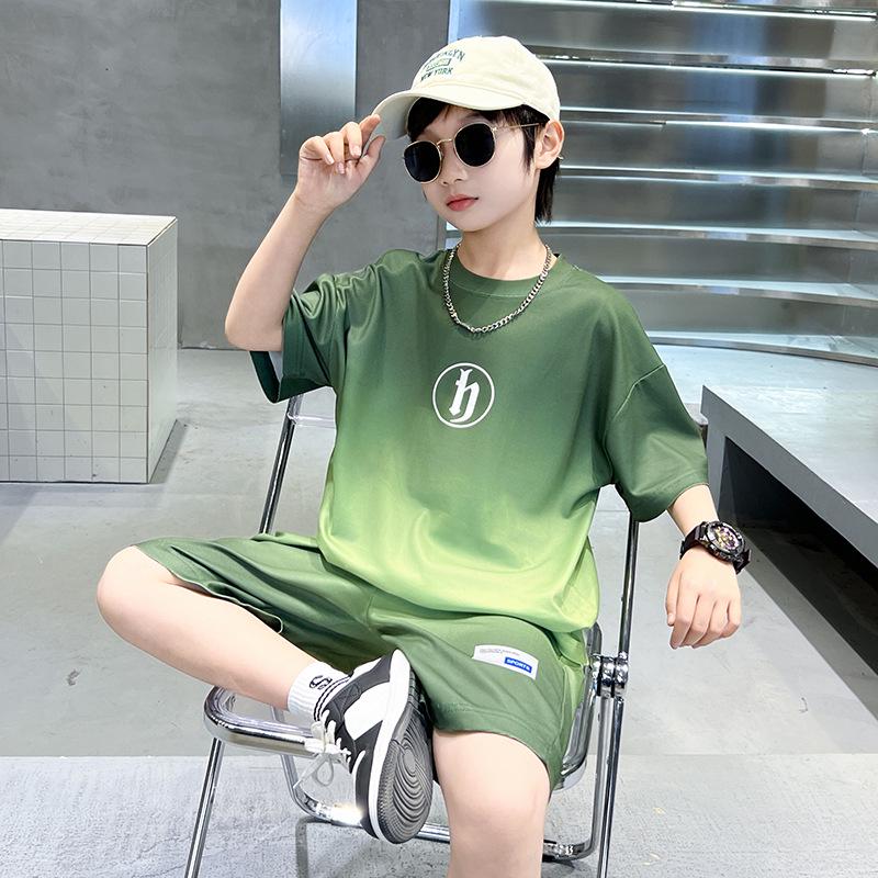 

Летний комплект для мальчиков 2025: Стильная и легкая уличная одежда для детей 170 cm