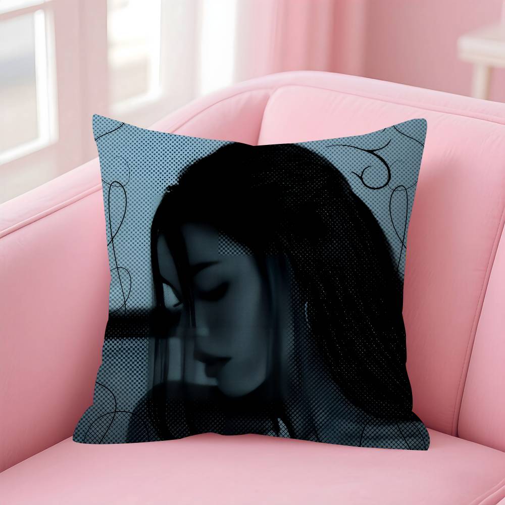 Singer Madison Beer Pillow Gift Home Office Decoration Bedroom Sofa Car Cushion Cover Case 45X45