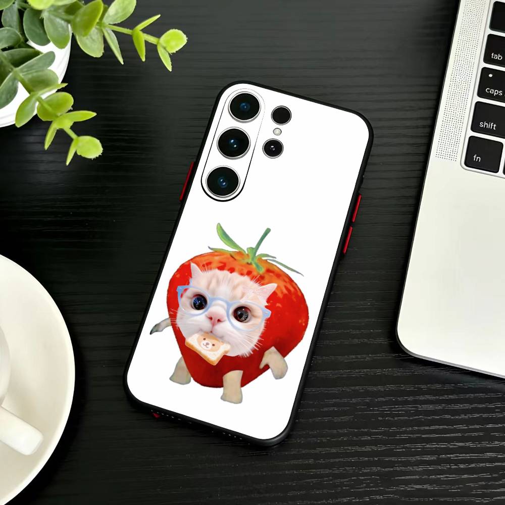 Goofy Cats Big Eyes Phone Case For Samsung S26,S25,S24,S23,S22,S21,S20,Plus,Fe,Lite,Others Black Cover