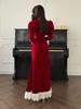 2025 Women's Winter Lace Patchwork Waist-Cinching Slim Dress