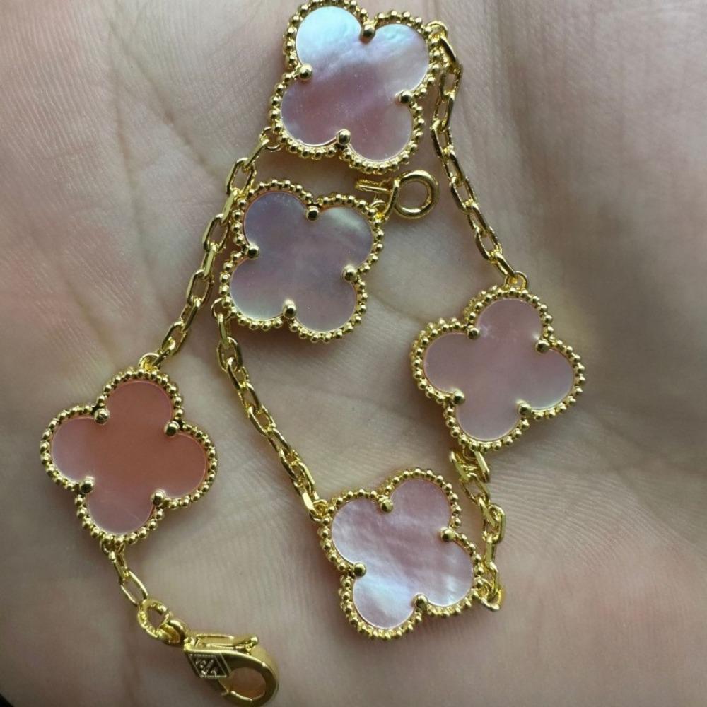 Hochwertiges Kleeblattarmband für Damen Fünf-Blüten-Armband mit natürlichem weißen Perlmutt und rotem Karneol