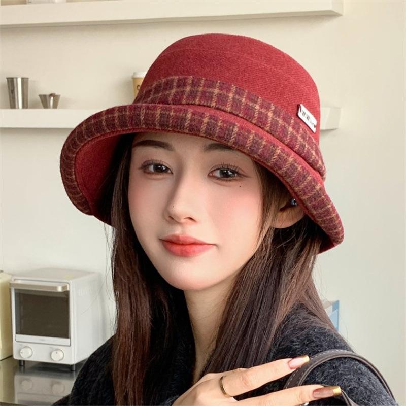 Retro plaid bucket hat women's autumn and winter curling edge shows a small washbasin hat versatile shows a small face big brim warm hat tide