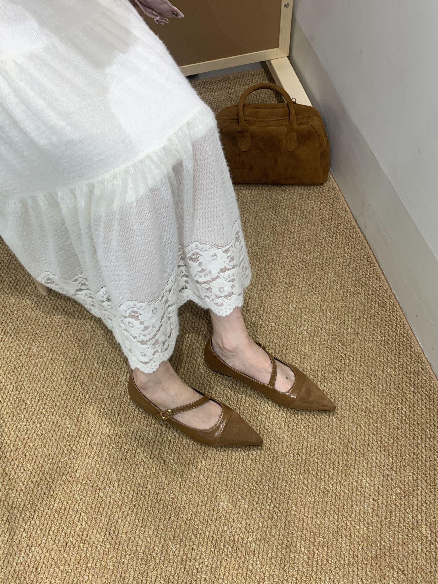 

Inner height increase pointed retro French Mary Jane single shoes women 2025 new spring gentle fairy fashion versatile single shoes 40