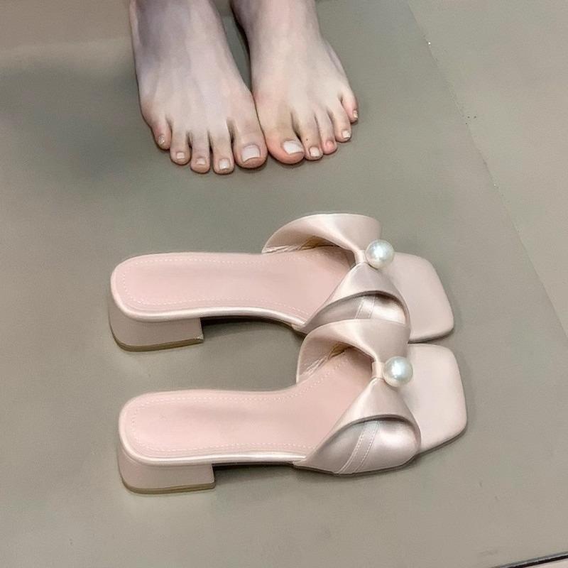 Fashion Bow Pearl Square Toe Sandal Slippers Women French Versatile Outwear with Skirt Fairy Square Heel Flip-Flops