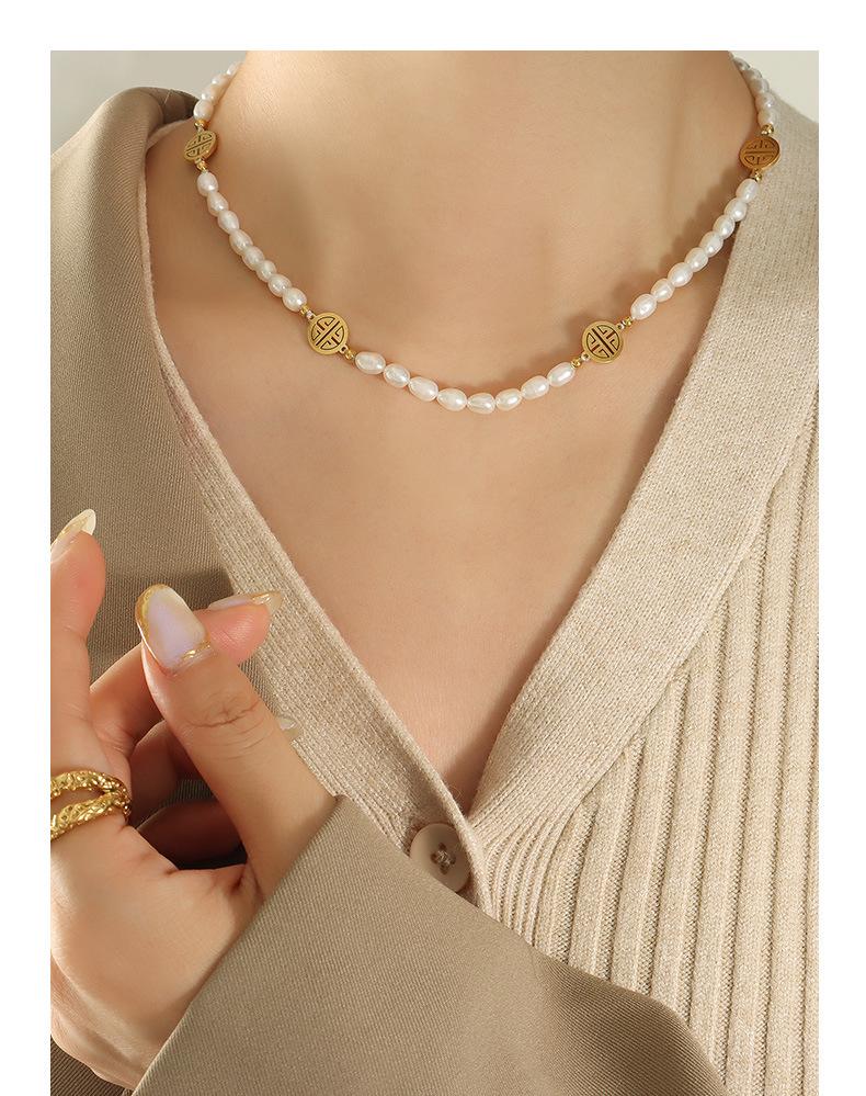 Vintage-Inspired Noble 'Fu' Pendant Freshwater Pearl Necklace - Personalized Jewelry In 18K Gold-Plated Titanium Steel