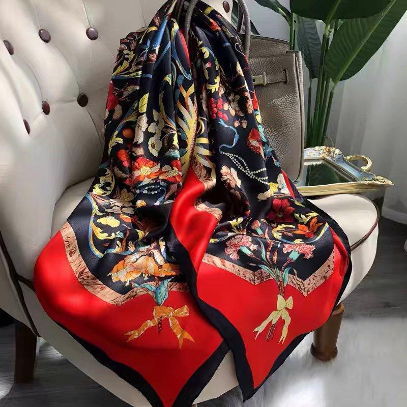 Silk Black Gold Cashew Silk Scarf Women'S Spring And Autumn Versatile Satin Square Scarf Mulberry Silk Silk Scarf Shawl