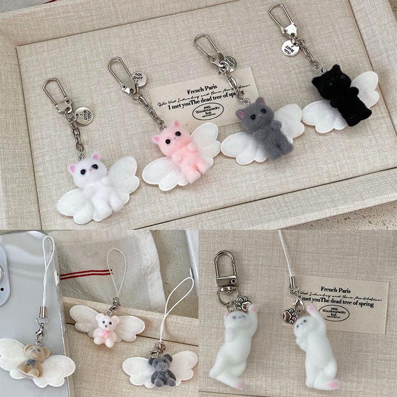 Cartoon Flocking Cat Pendant Keychain Y2K Butterfly Wings Key Ring For Women Girls Cute Camera Bag Pendant Decoration Gifts