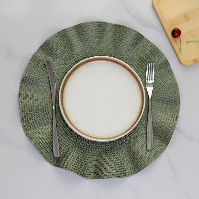 6Pack Round Placemats Solid Color Ruffles Woven Washable Table Mats for Dining Table Heat Resistant Non-Slip Kitchen Accessories