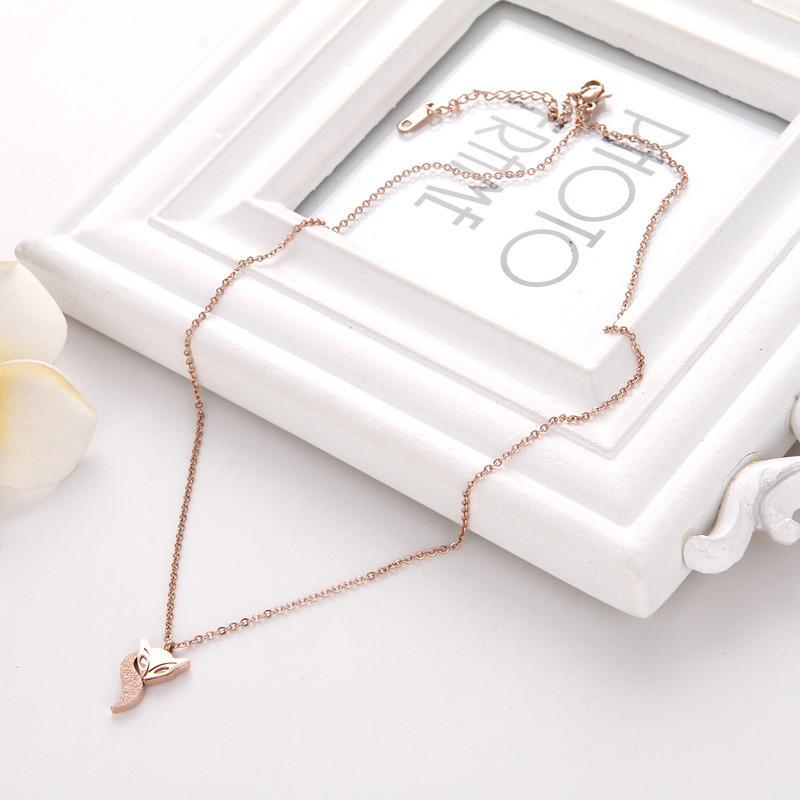 18K Rose Gold Necklace Women'S Titanium Steel Short Cute Little Fox Color Gold Necklace Collarbone Chain Item