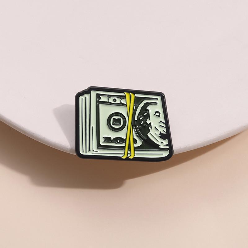 Fashionable Retro Pearl Inlaid Brooch, Suit Brooch