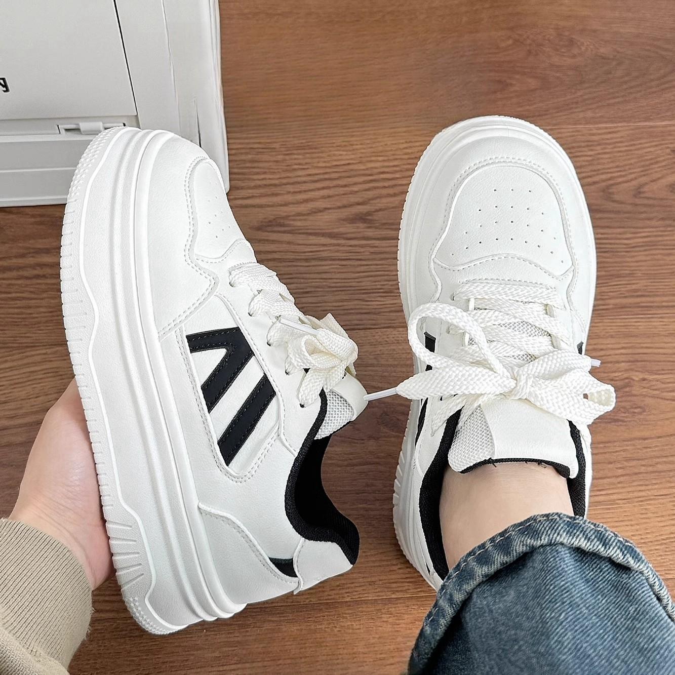 

Модные и симпатичные туфли для женщин, кроссовки в стиле кампуса, милые, сладкие и универсальные розовые туфли на толстой подошве, новый стиль 2024 года 40 белый