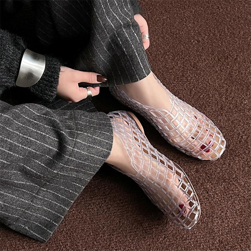Fashion New Summer Sandals Handmade Women Pumps Shoes for Women Fashion Hollow Out Round Toe Low Heels Flat Shoes Loafers Ladies Shoes
