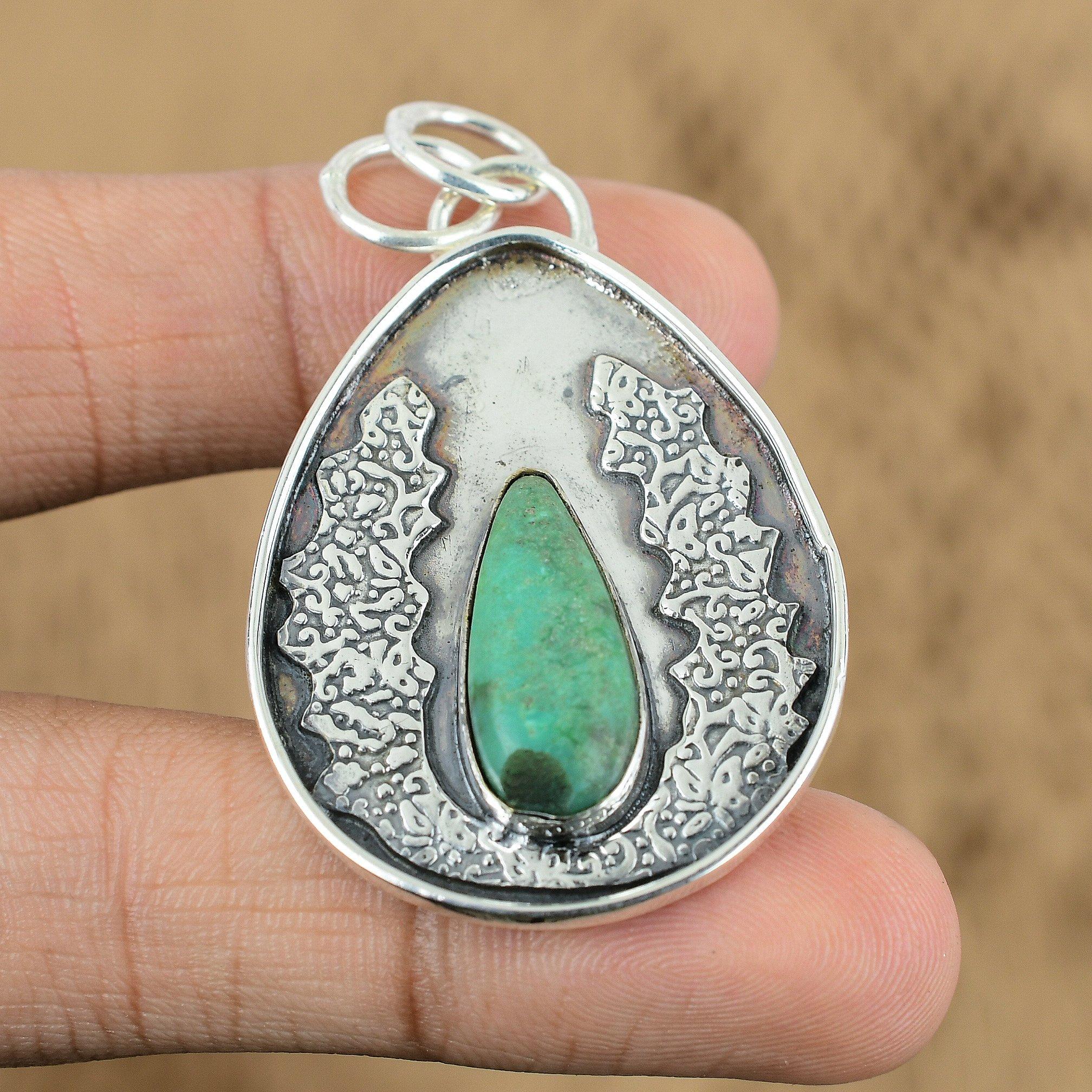 

Womens day Sale 925 Sterling Silver Heart Chakra Natural Chrysoprase New Pendant