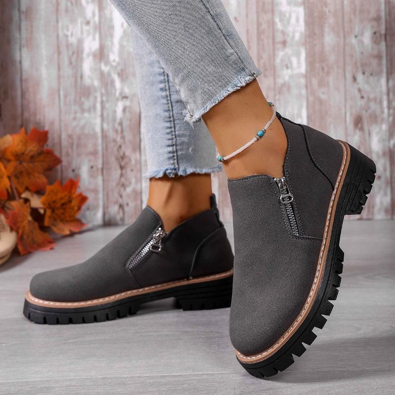 Women's Plus Size Autumn and Winter Beautiful and Versatile Block Heel Suede Side Zipper Fashion Boots