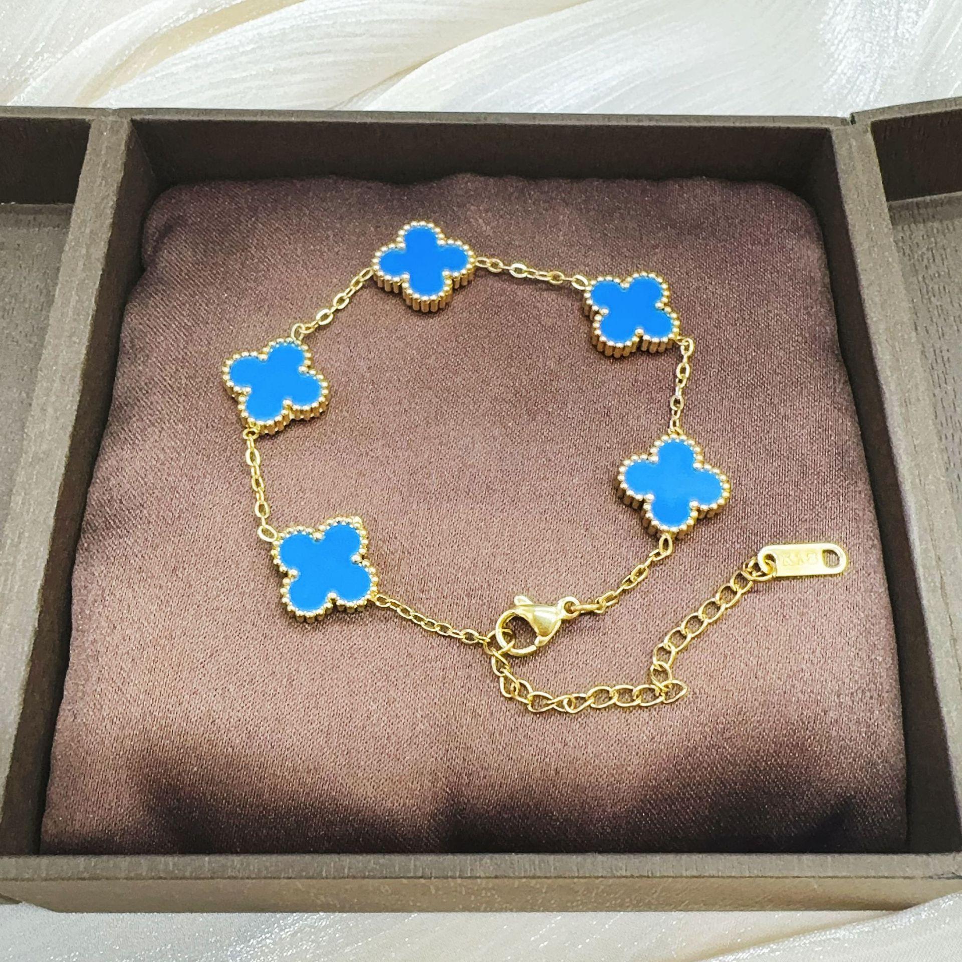 

Fashion Titanium Steel Four-Leaf Clover Bracelet Women Do Not Lose Color Luxury High-Grade Hand Jewelry синий