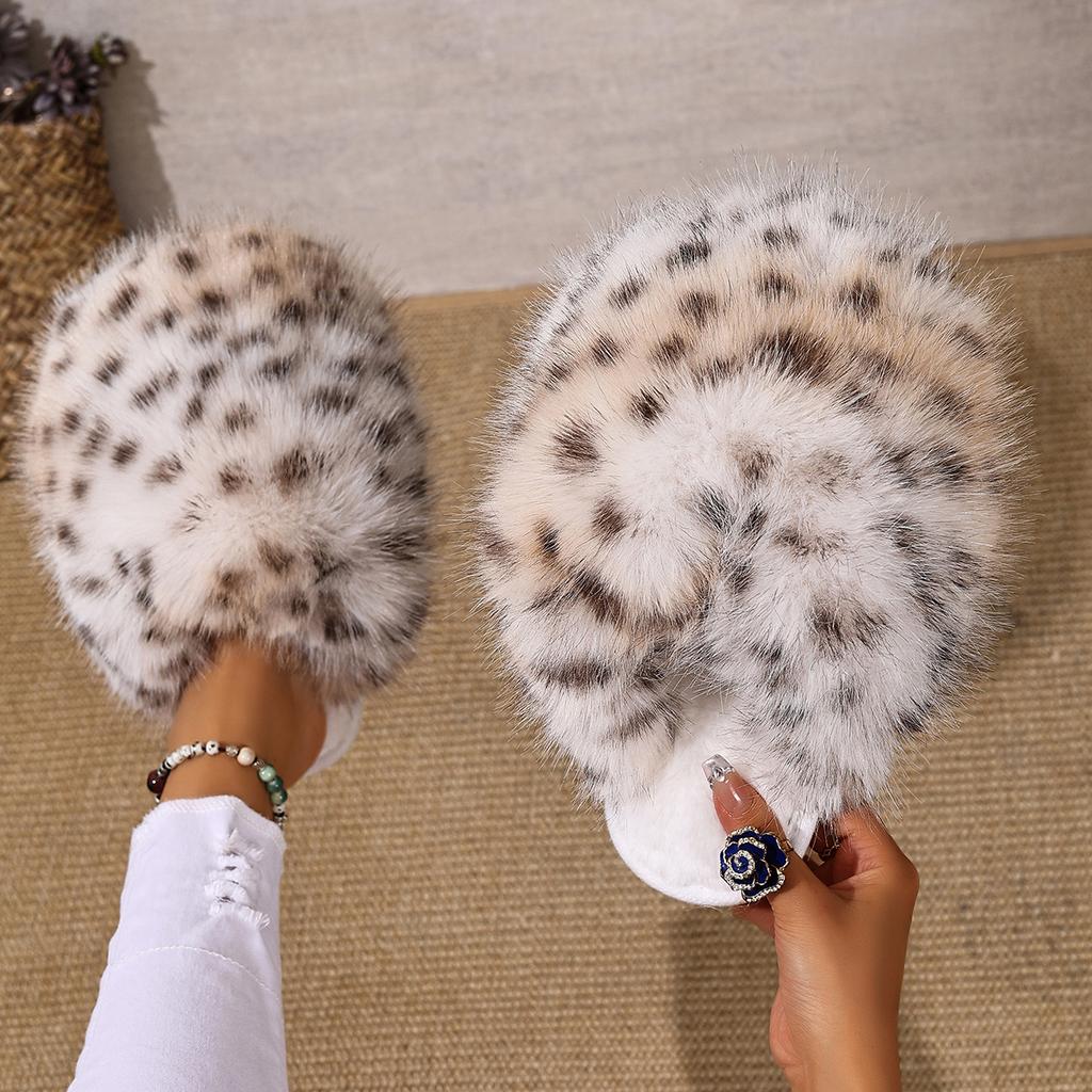 Fashion Autumn Winter Women Slippers Plush Soft Slippers Spring Walking Fashion Shoes Women Comfortable Slip on Slippers Slides Women
