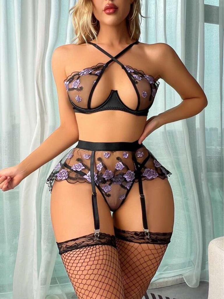 European & American Women's Sexy Mesh Embroidery Lingerie Set with Garter