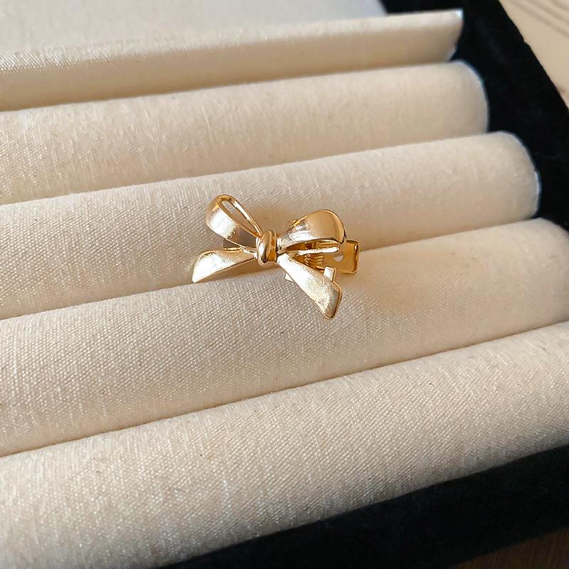 Versatile Mini Bow Hair Clip - Stylish Small Duckbill Hairpin Accessory